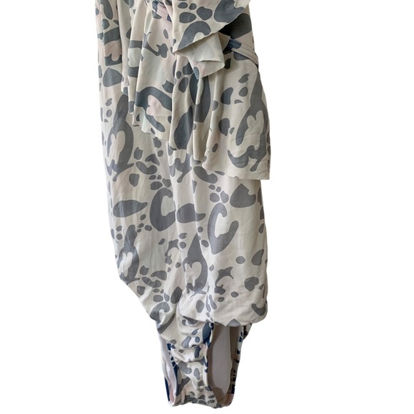 As Rose Rich One Piece Halter Swimsuit Girl’s Sz 16 Ruffles Multi Colour Print - Picture 4 of 9